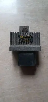 Renault Laguna II Glow plug pre-heat relay 7700115078 BED7712