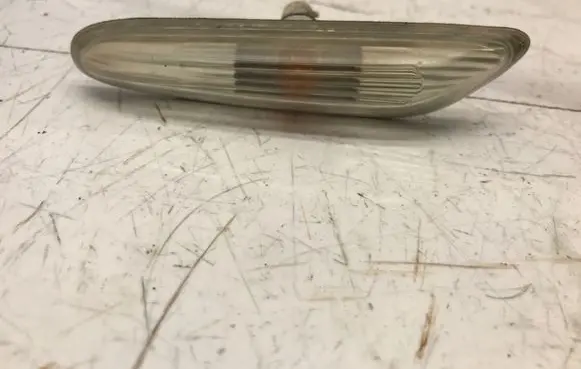 BMW 5 E60 E61 Front fender indicator light 4185R
