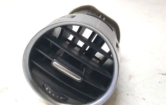 Audi A4 S4 B6 8E 8H Dash center air vent grill 8H0820951D