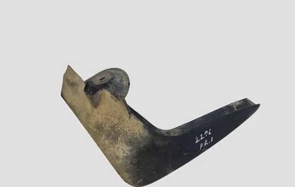 KIA Carens II Front mudguard