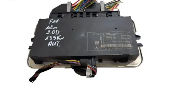BMW 5 F10 F11 Light module LCM 61359273628901 011004014 011009000