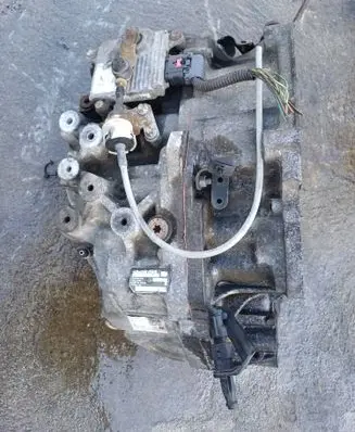 Opel Zafira B Automatic gearbox 55350675 TF80SCAF40 05J383219J