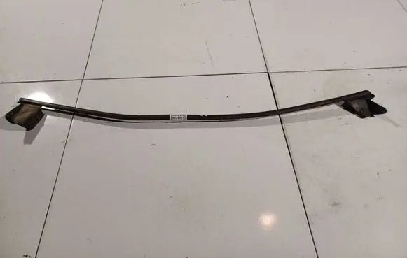 Seat Leon (1P) Windshield trim 1P0837478