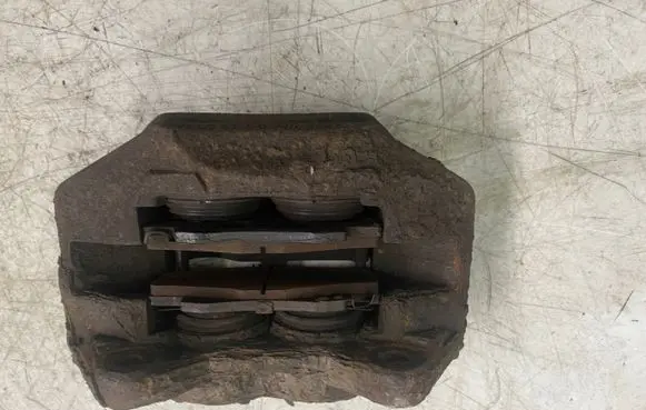 Front brake caliper