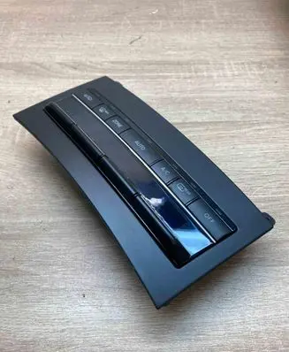 Mercedes-Benz E W212 Climate control unit A2129008608 A2128300285