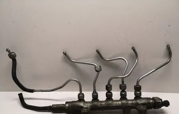 Mazda 6 Fuel main line pipe A0060