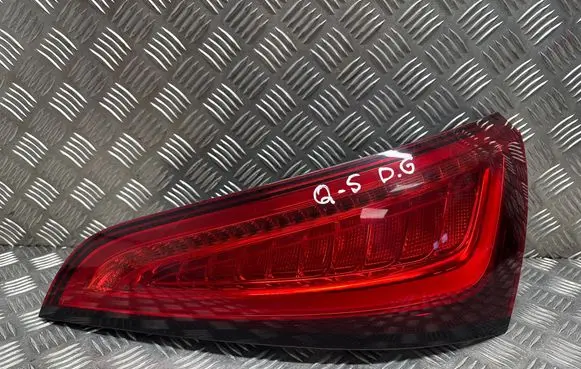 Audi Q5 SQ5 Rear/tail lights 8R0945094C AU416PA72 21240201