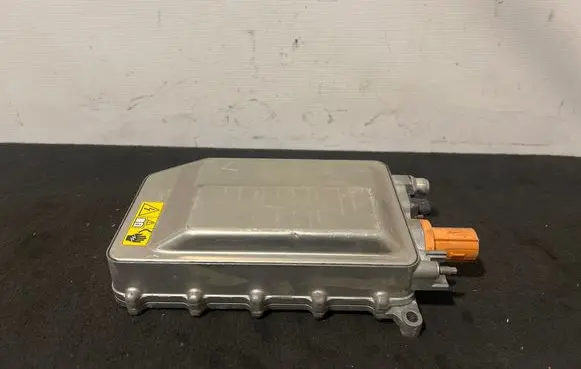 BMW X1 U11 Voltage converter inverter 5B36BF9
