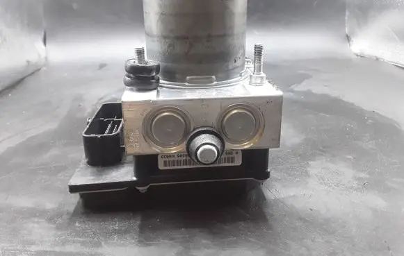 Land Rover Discovery 4 - LR4 ABS Pump BH422C405AE 0265236276 0265951675