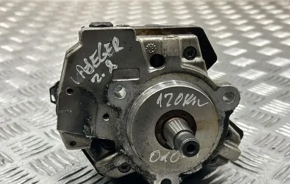 Chrysler Grand Voyager V Fuel injection high pressure pump 35022114F 0445010152