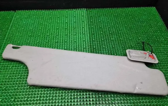 Nissan Interstar Sun visor