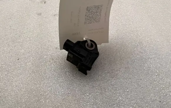 Mercedes-Benz GLC X253 C253 Airbag deployment crash/impact sensor A2139051300