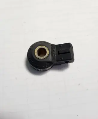 Volkswagen Golf IV Detonation knock sensor 030905377A