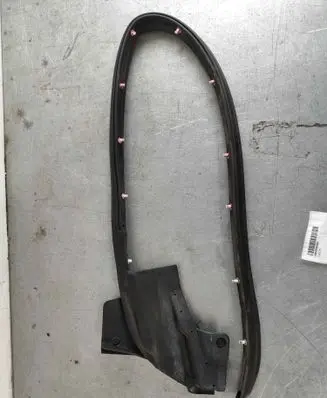 Tesla Model S Rubber seal rear door 600959500D