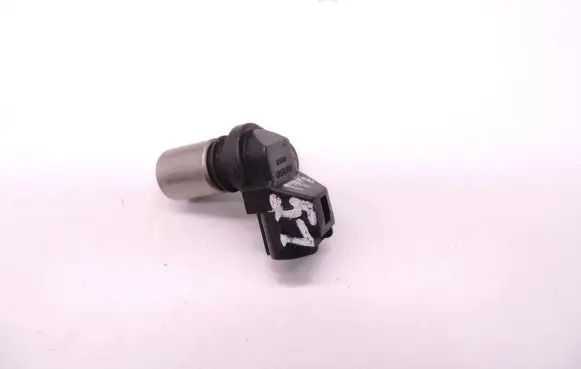 Volvo S60 Crankshaft position sensor 30713485