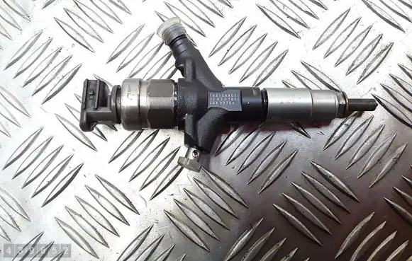 Subaru Legacy Fuel injector 16613aa020