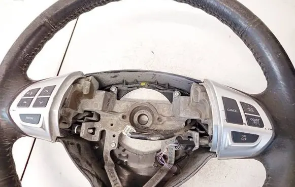 Mitsubishi ASX Steering wheel buttons/switches 