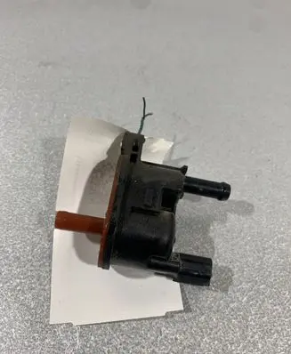 Subaru XV II Vacuum valve 16131AA080 1362007490
