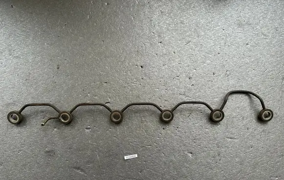 Nissan Patrol Y60 Fuel line pipe 16671V7211