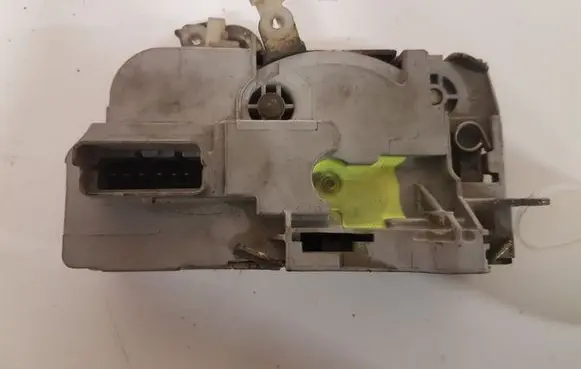 Citroen C5 Front door lock