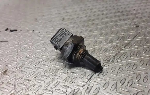 BMW 3 E46 Coolant temperature sensor 1433076