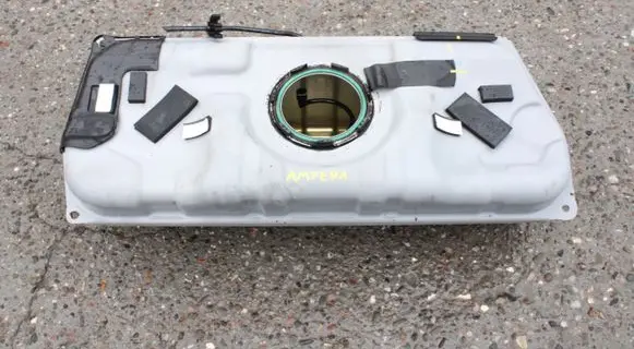 Opel Adam Fuel tank 