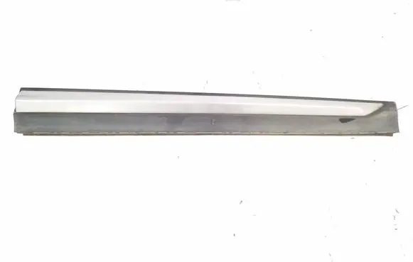 BMW X3 F25 Front door trim (molding) 7352556