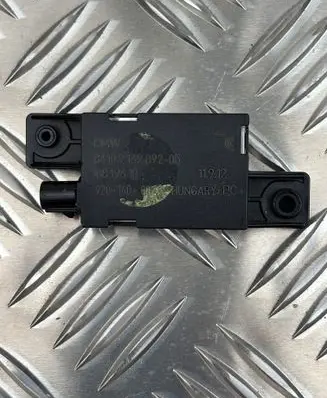 BMW X1 E84 Bluetooth antenna 9142092 10819610 920140007
