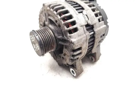 Land Rover Freelander 2 - LR2 Generator/alternator 6G9N10300YC 0121715024