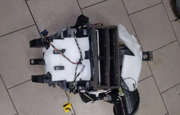 Citroen C3 Aircross Interior heater climate box assembly 9675394580