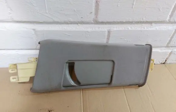 Audi A8 S8 D2 4D Headlining roof glove box 4D0867293A