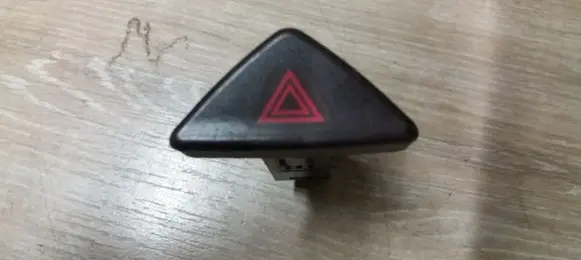 Volvo S60 Hazard light switch 9441045