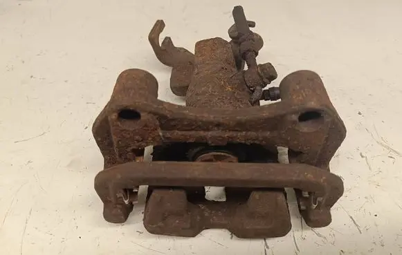 Mazda 6 Rear brake caliper