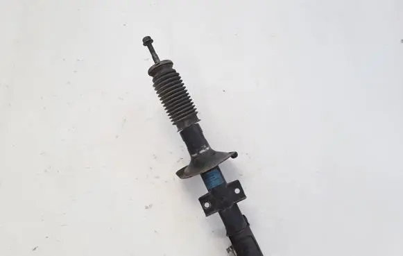 Volvo XC70 Front shock absorber/damper 30645640