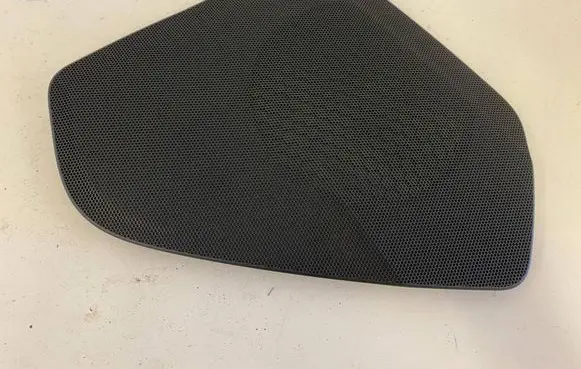 Audi Q7 4M Subwoofer speaker 4M0868451