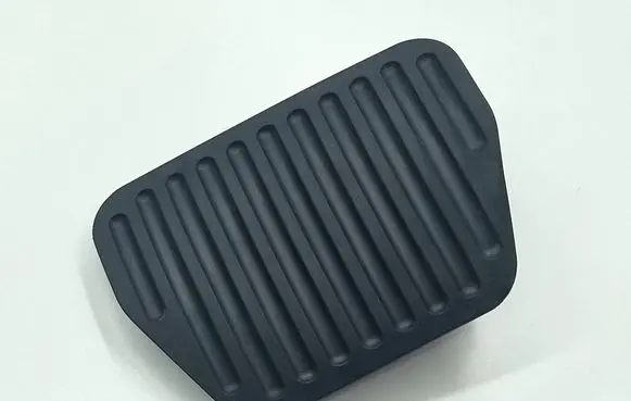 Land Rover Discovery 5 Brake pedal 11967