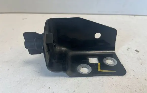 Radiator support slam panel bracket