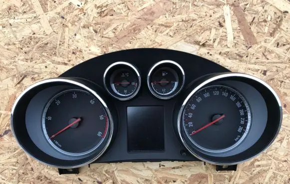 Opel Insignia A Speedometer (instrument cluster) 22783072
