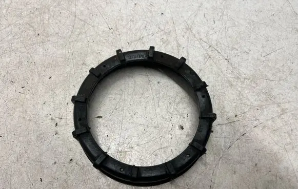 Audi A4 S4 B6 8E 8H In tank fuel pump screw locking ring/nut 321201375A