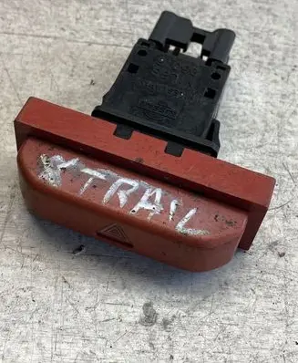 Hazard light switch