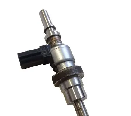 Renault Clio IV AdBlue injector H8200769153 766475