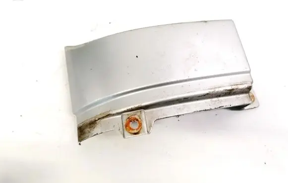 Opel Zafira A Rear/tail light trim molding 90580803 2225517