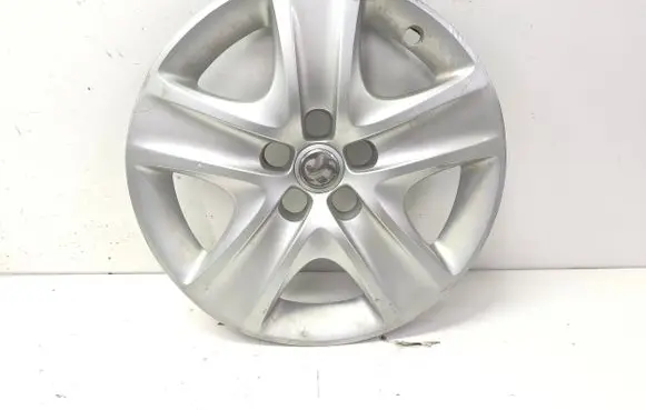 Opel Zafira C R16 wheel hub/cap/trim 13267806 13267807