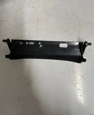 Jaguar XF Steering wheel column trim 6W83044F16