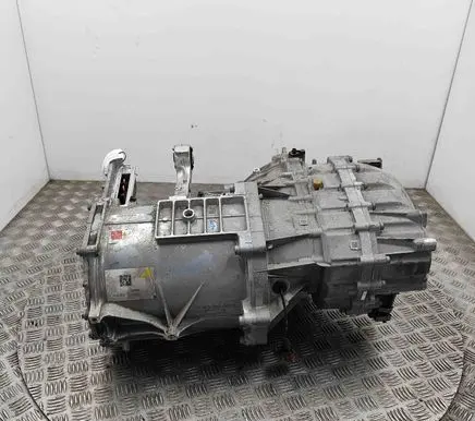 Porsche Taycan 9J1 Engine 9J1901153D 0EG901104A