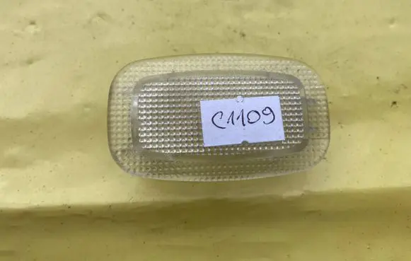 Mercedes-Benz C AMG W204 Other interior light A2218200401