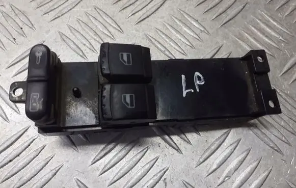 Skoda Fabia Mk1 (6Y) Electric window control switch 1J3959857A
