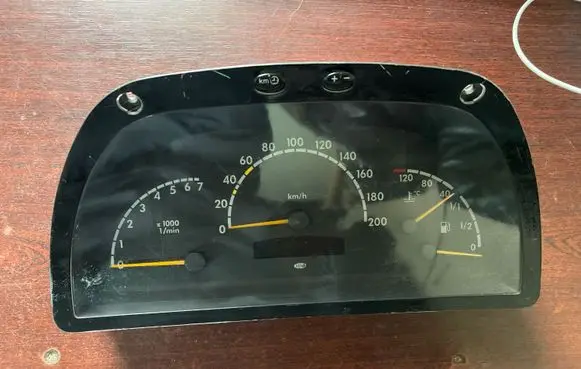 Mercedes-Benz Sprinter W906 Speedometer (instrument cluster) A0004462321