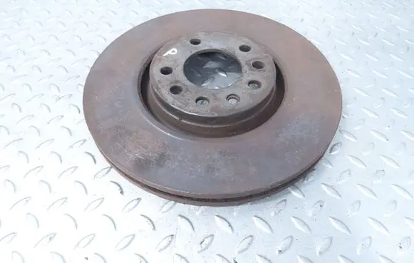 Opel Zafira B Front brake disc 9194477 95526651 9184405