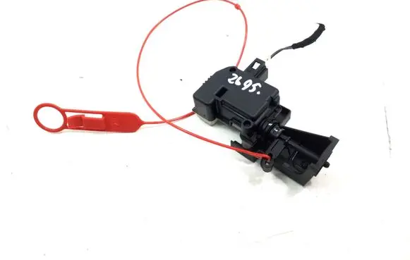 Mercedes-Benz CLS C218 X218 Fuel tank cap lock A2048200072